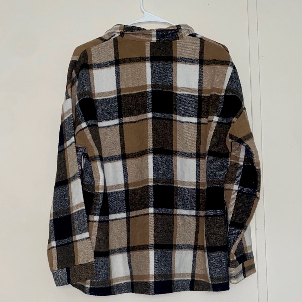 Plaid Button-Up Jacket - Picture 3 of 3